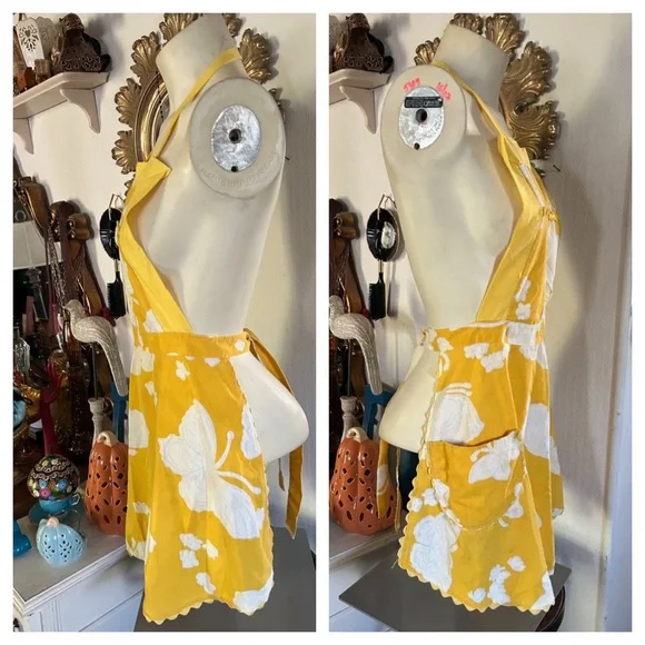 Vintage Butterfly Apron - Picture 3 of 11